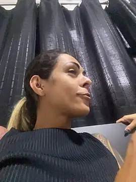 Show de sabrinaneves na webcam