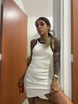 sabrinaneves Chat XXX in diretta