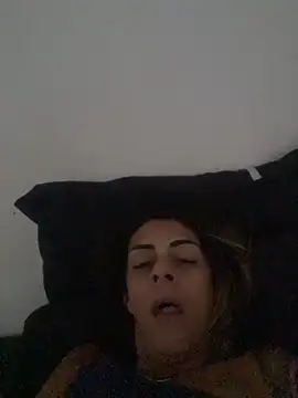sabrinaneves Adlı Modelin Canlı XXX Sohbeti