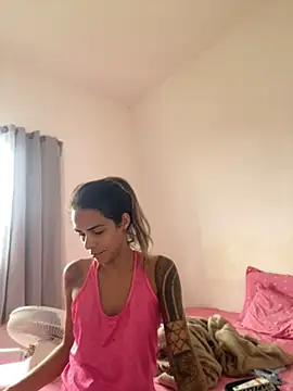צ'אט XXX בשידור חי של sabrinaneves