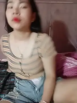 Nul_chal লাইভ XXX চ্যাট