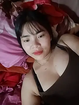 Zu_puzzy's Webcam Show
