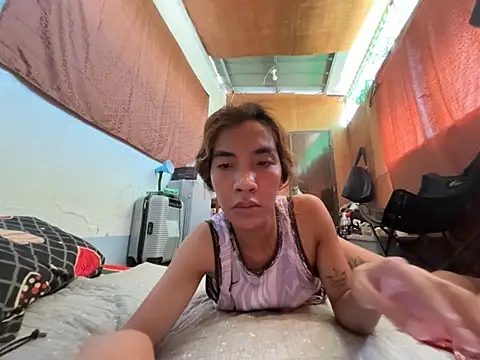 kittyhugecock Pertunjukan Webcam