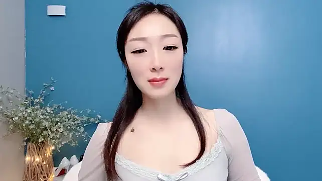 ella55-- live XXX chat