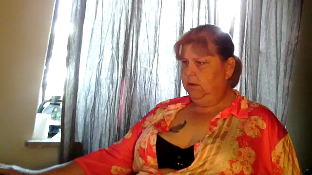 Sylviastar46 Chat XXX live