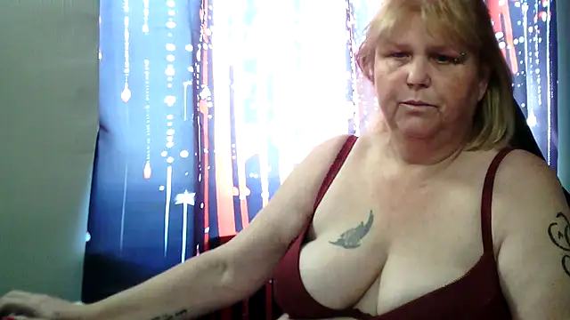 Sylviastar46 Webcam Show