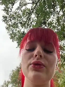kimkatyrides 网络视讯表演
