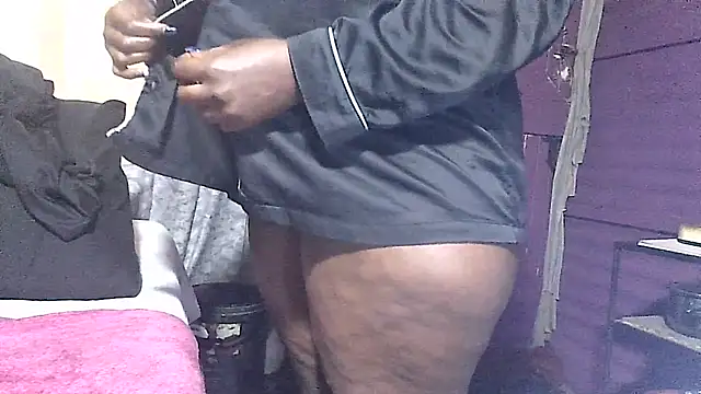BLACKMALF লাইভ XXX চ্যাট