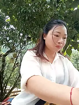 julybe 网络视讯表演