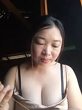 julybe 网络视讯表演