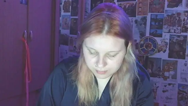 צ'אט XXX בשידור חי של FoxPlayXX