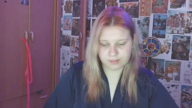 FoxPlayXX's Live XXX Chat