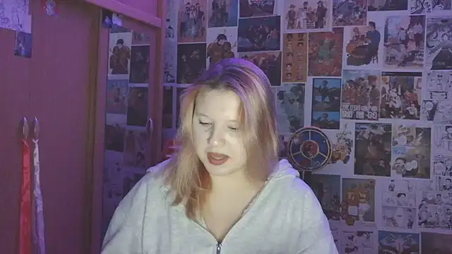 FoxPlayXX: διαδικτυακό σόου στην κάμερα