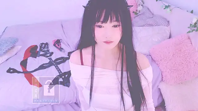 צ'אט XXX בשידור חי של LongoriaEva