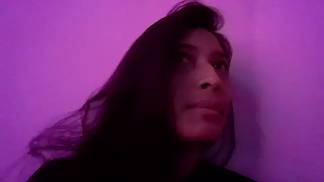 XXX chat uživo modela BrigitteVons
