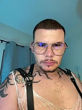 Webkamerová show alejo_jordan28