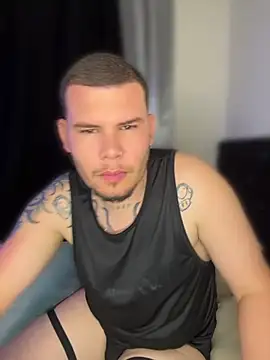 הופעת וובקאם של alejo_jordan28