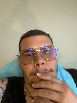 alejo_jordan28's Webcam Show