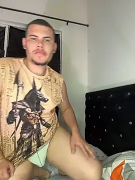 alejo_jordan28のウェブカメラショー