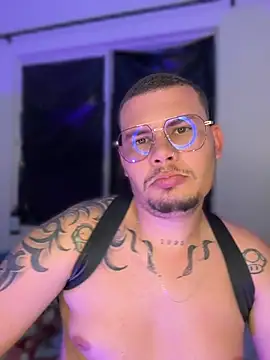 Show modela alejo_jordan28 na web-kameri