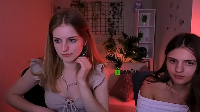 lisa_dark_'s Live XXX Chat