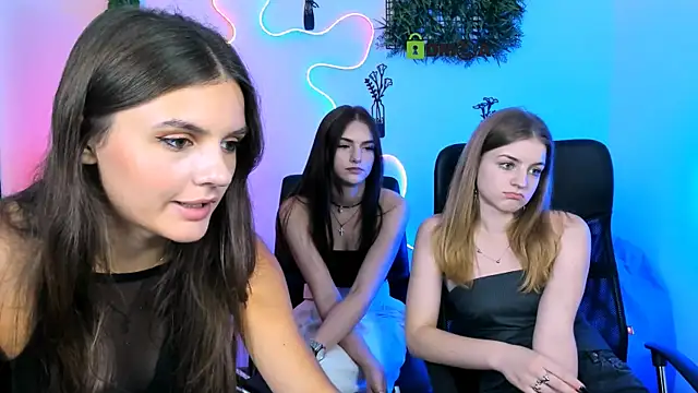 Webkamerová show lisa_dark_