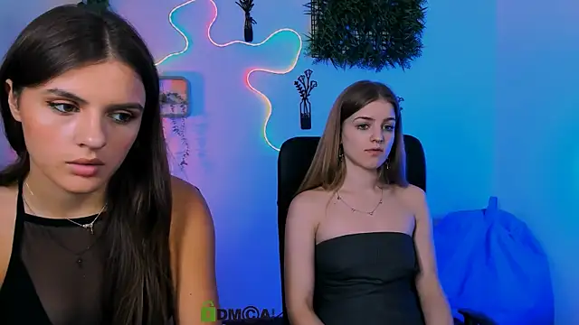 lisa_dark_ – Kamerová šou