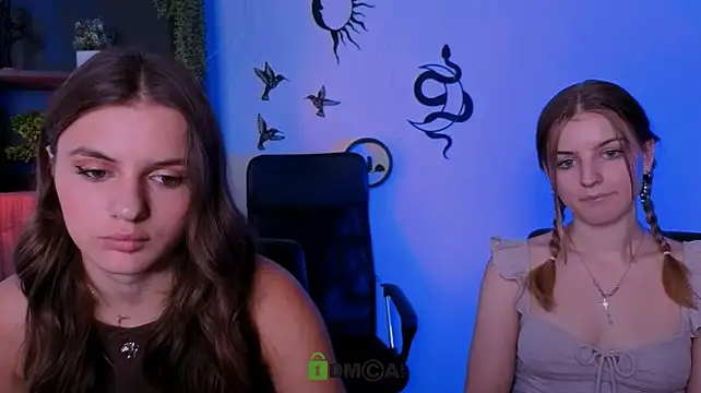 lisa_dark_ – Kamerová šou
