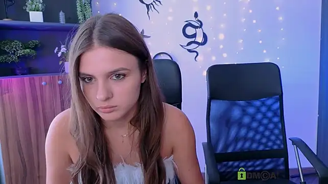 lisa_dark_ Adlı Modelin Web Kamerası Şovu