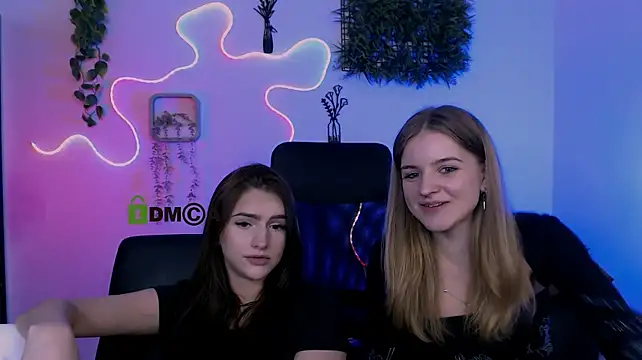 lisa_dark_ – Kamerová šou