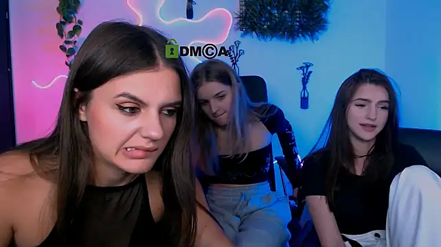 Czat XXX na żywo – lisa_dark_