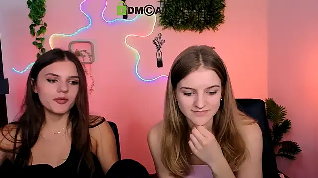 Webkamerová show lisa_dark_