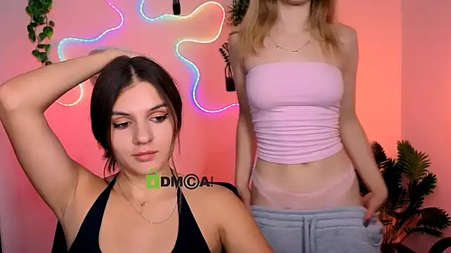 lisa_dark_ – Kamerová šou