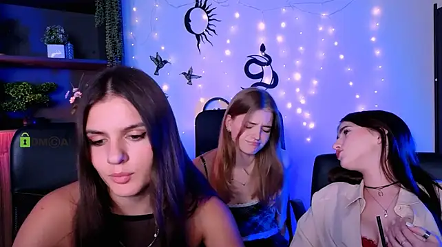 lisa_dark_ – Kamerová šou