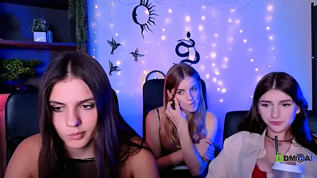 عرض كام lisa_dark_