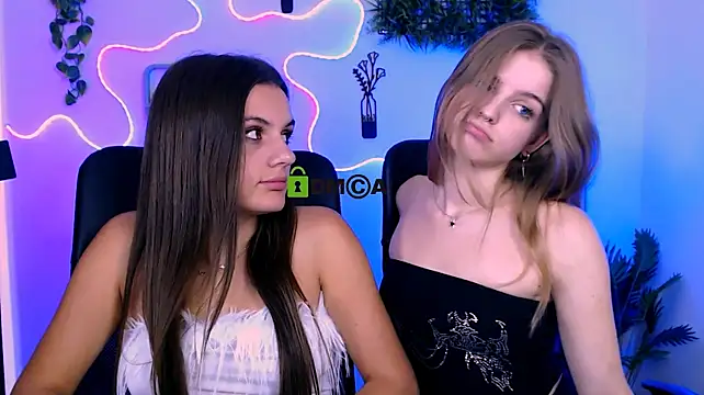Webkamerová show lisa_dark_