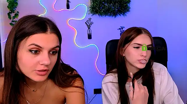 Webkamerová show lisa_dark_