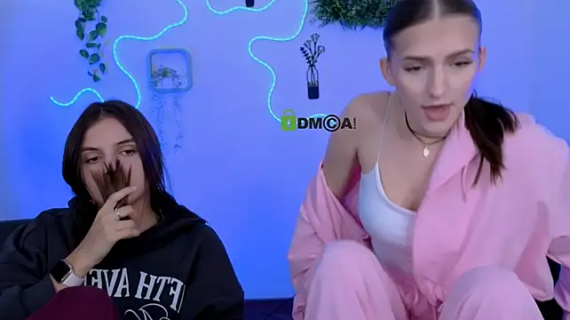 lisa_dark_ Chat XXX in diretta