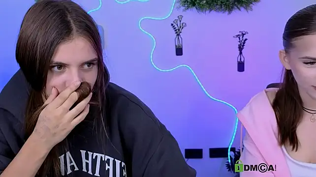 عرض كام lisa_dark_