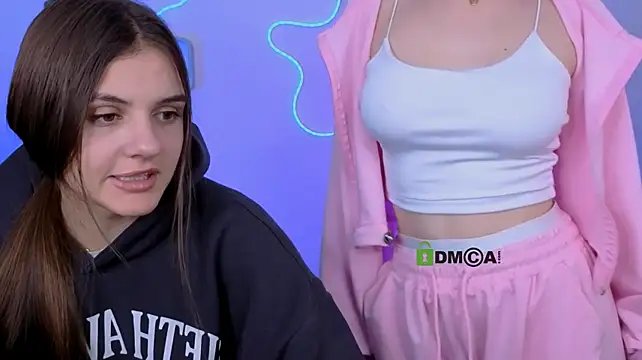 lisa_dark_n Webbikameraesitys
