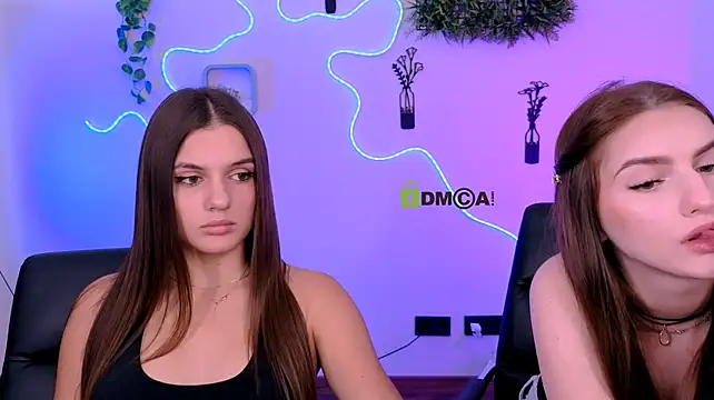 Show modela lisa_dark_ na web-kameri