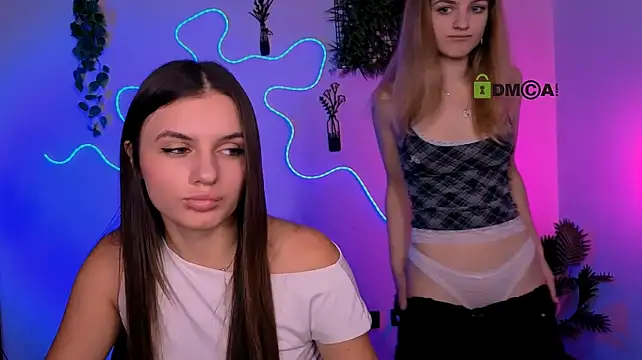XXX chat uživo modela lisa_dark_