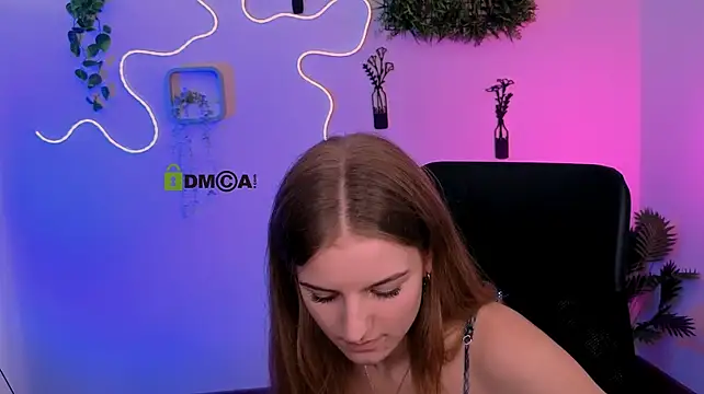 lisa_dark_ Шоу с уебкамера