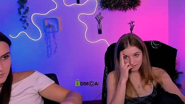 lisa_dark_ Obrolan Langsung XXX