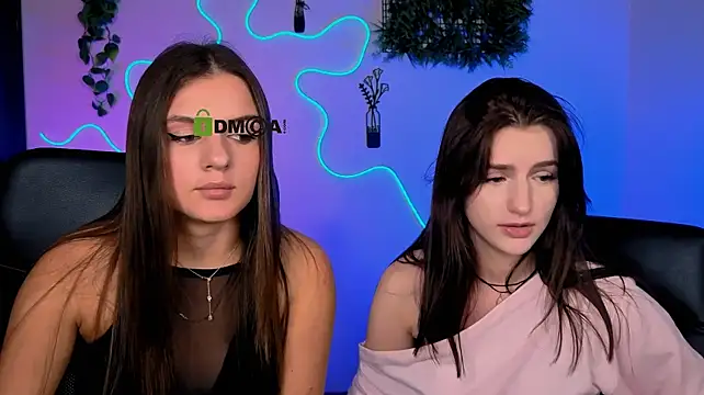 lisa_dark_ webkamerás műsora