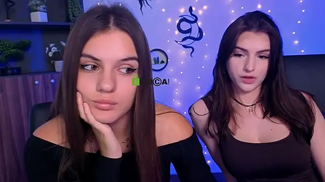 lisa_dark_ webcam show