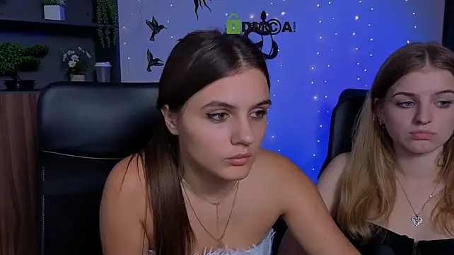 lisa_dark_ – Kamerová šou
