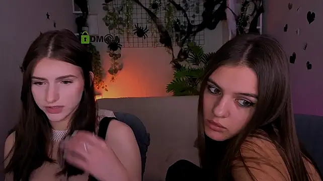Webkamerová show lisa_dark_
