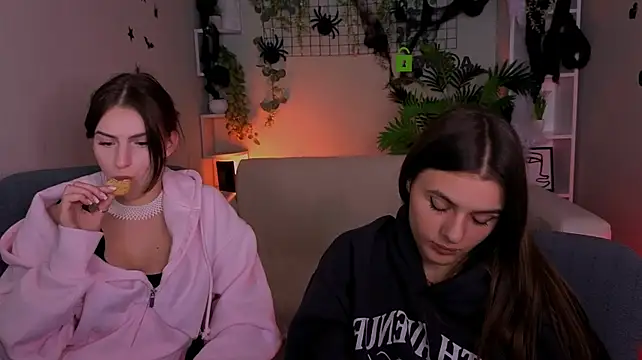 Вебкам-шоу lisa_dark_
