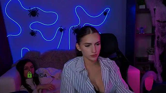 عرض كام lisa_dark_